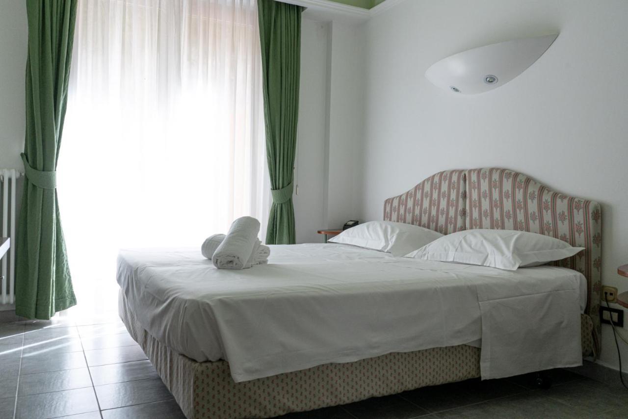 Miramonti Hotel Saint Vincent Luaran gambar
