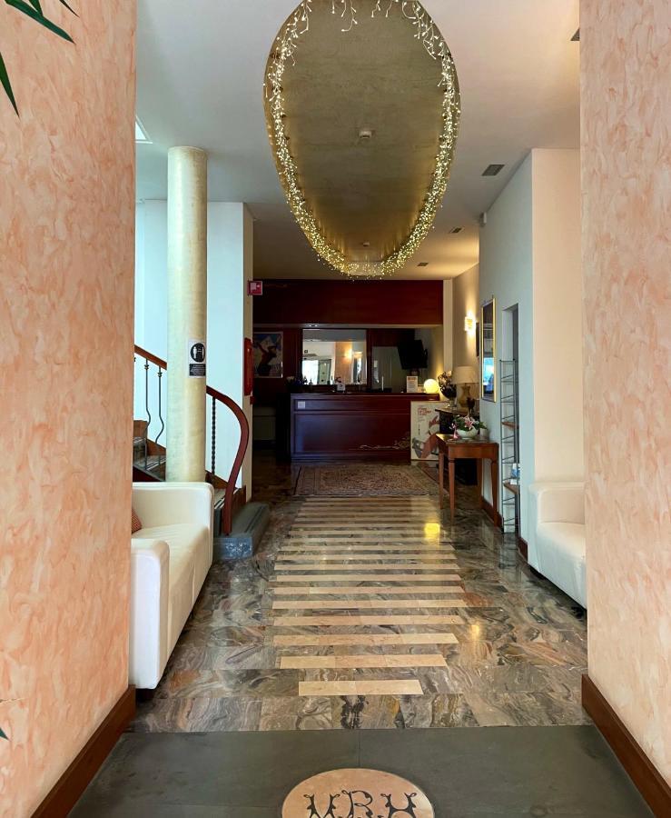 Miramonti Hotel Saint Vincent Luaran gambar