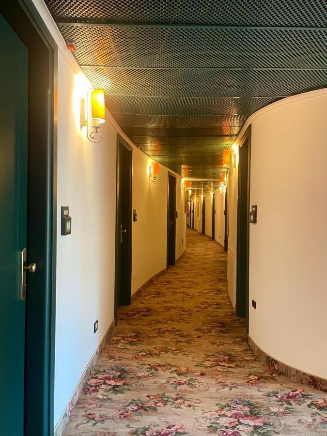 Miramonti Hotel Saint Vincent Luaran gambar