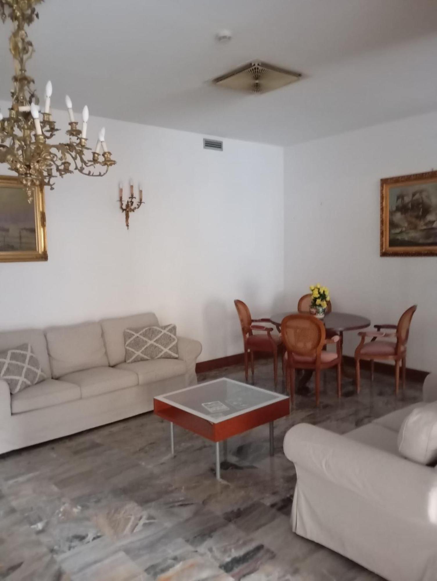 Miramonti Hotel Saint Vincent Luaran gambar